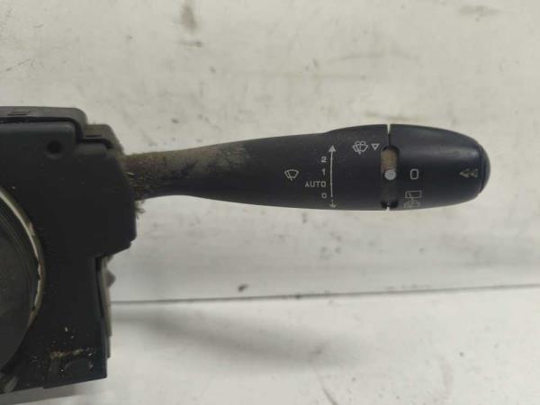 COMMODO CITROEN BERLINGO/ PEUGEOT PARTNER - Vue 3